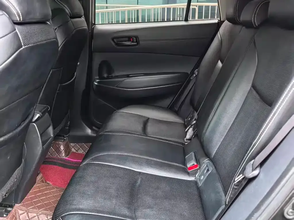 Toyota Frontlander 2023 из CN, фото 2