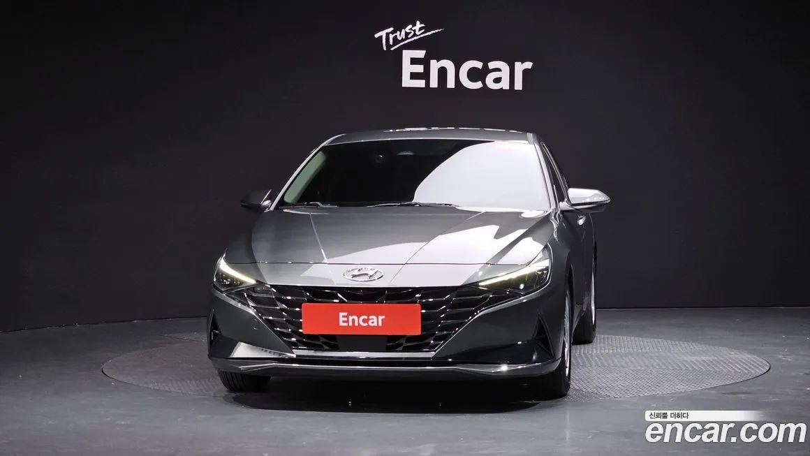 Hyundai AVANTE — фото 3