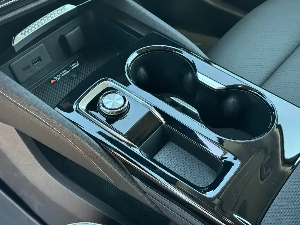 Buick Envision S 2025 из CN, фото 4