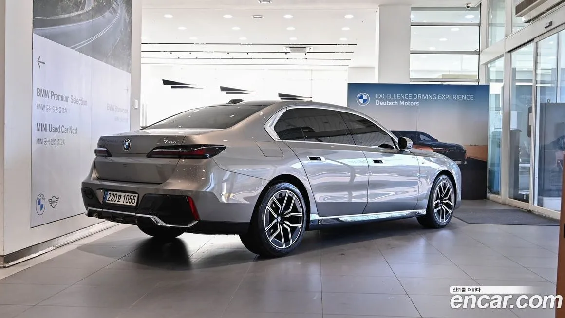 BMW 7-Series 2023 из KR, фото 10