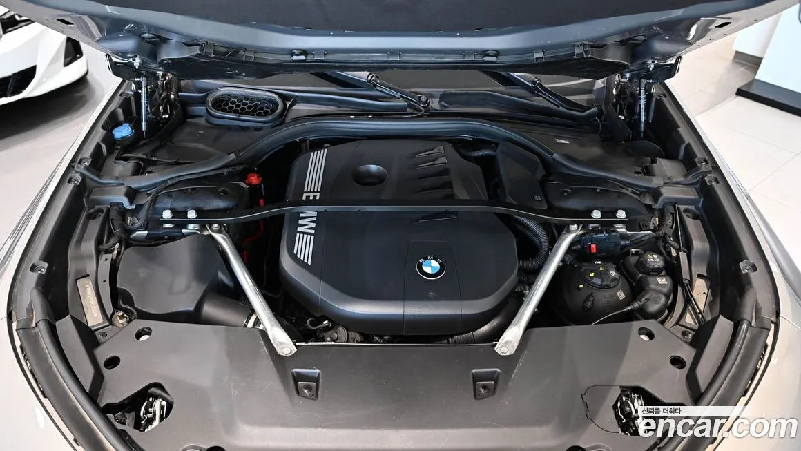 BMW 7-Series 2023 из KR, фото 3