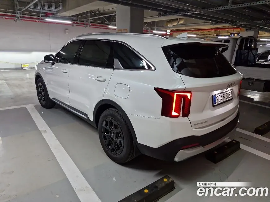 Kia Sorento — фото 3