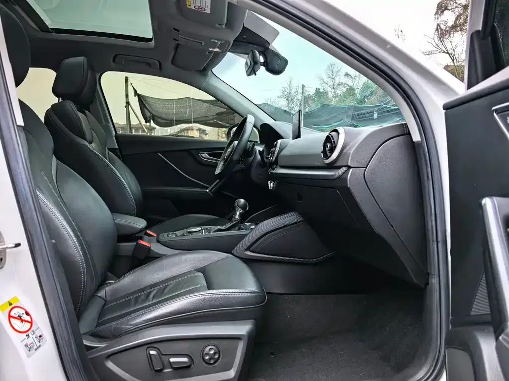 Audi Q2L 2022 из CN, фото 3