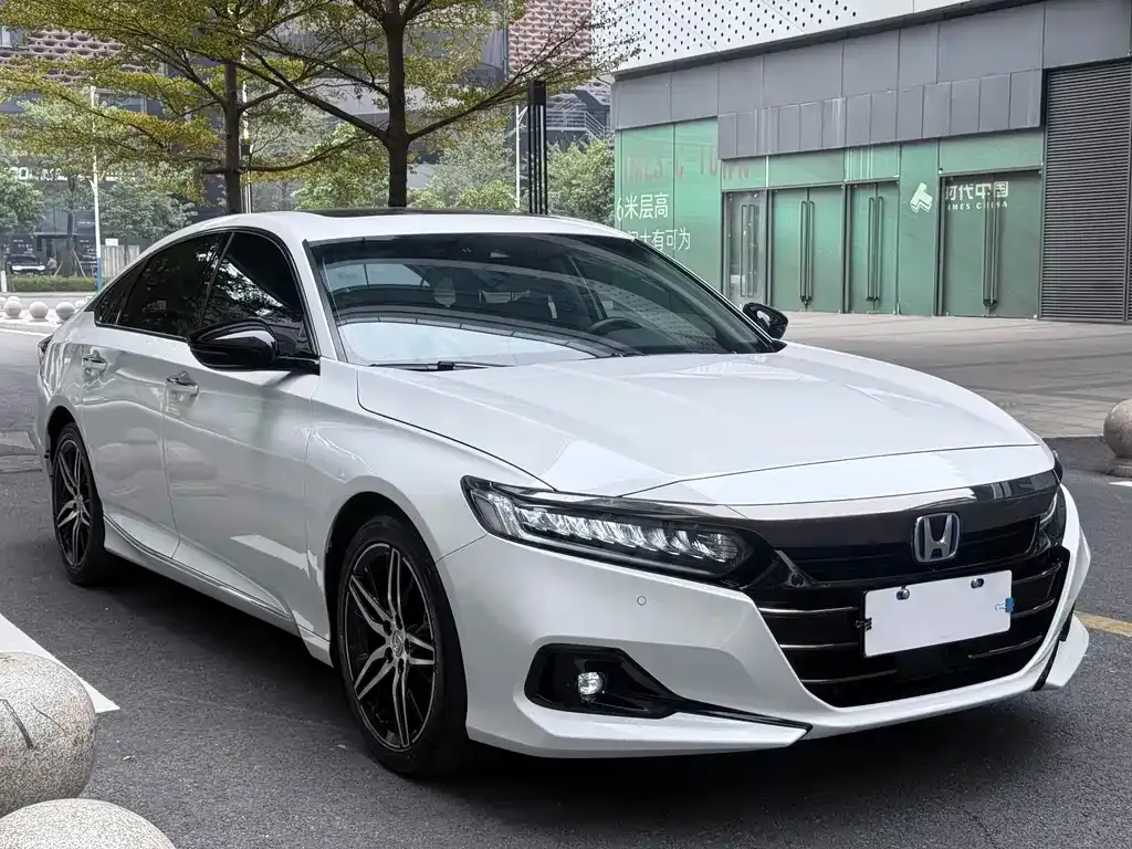 Honda Accord 2023 из CN, фото 10