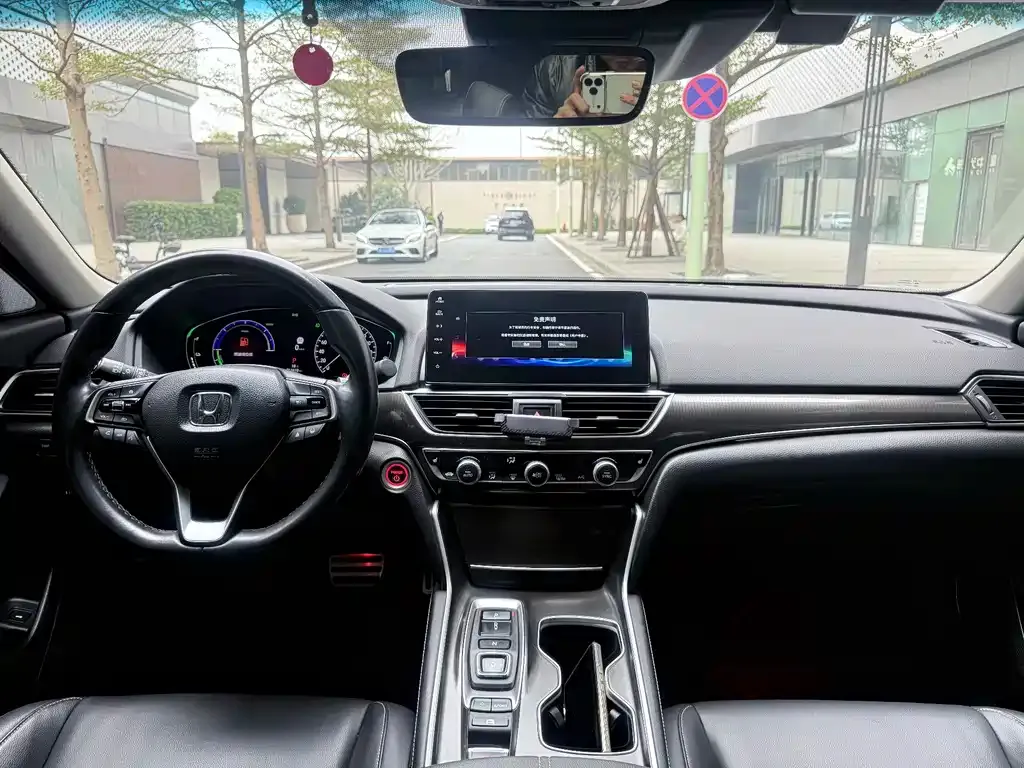 Honda Accord 2023 из CN, фото 5