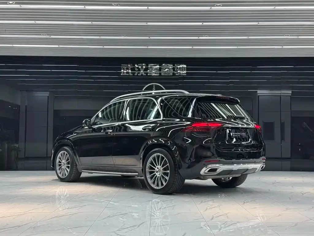 Mercedes-Benz GLE — фото 6