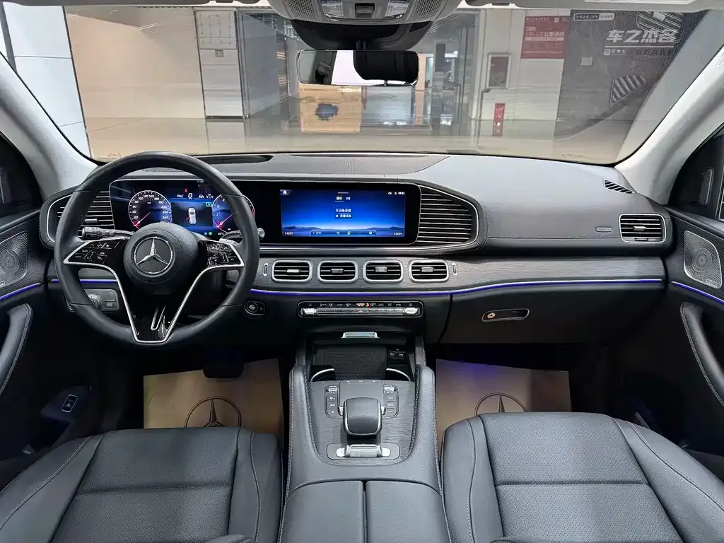 Mercedes-Benz GLE — фото 10