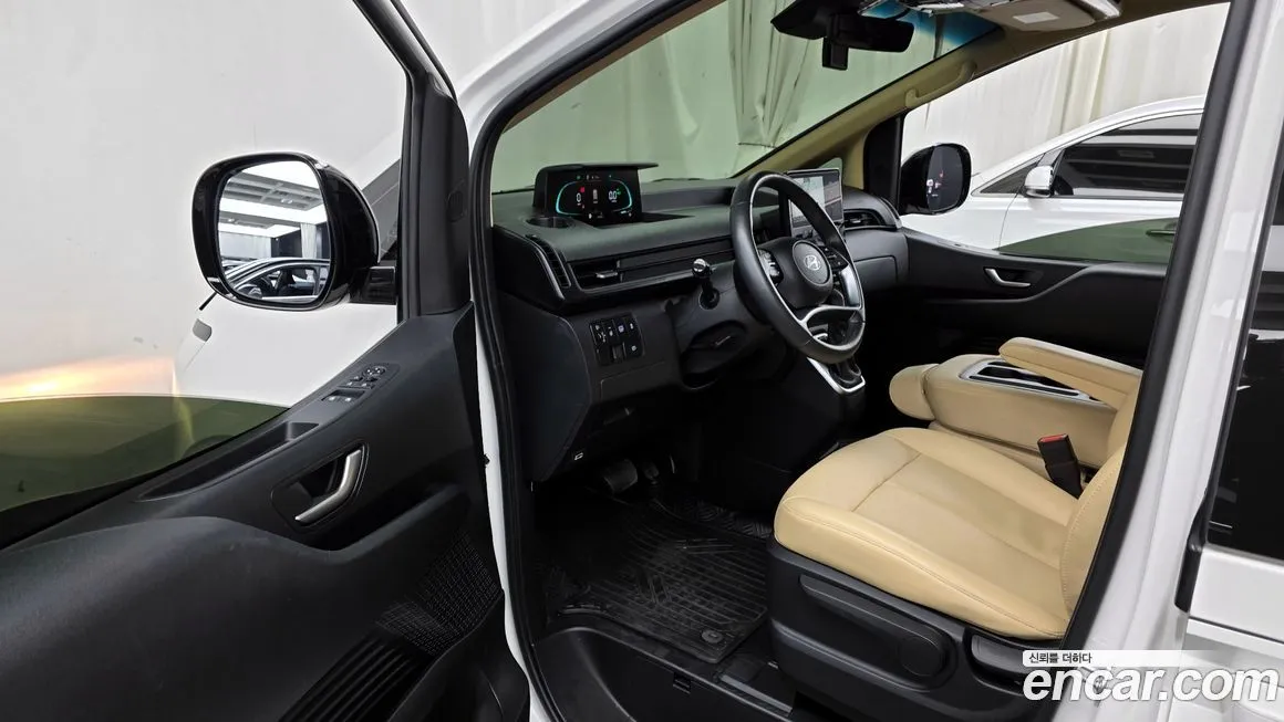Hyundai Staria 2025 из KR, фото 8