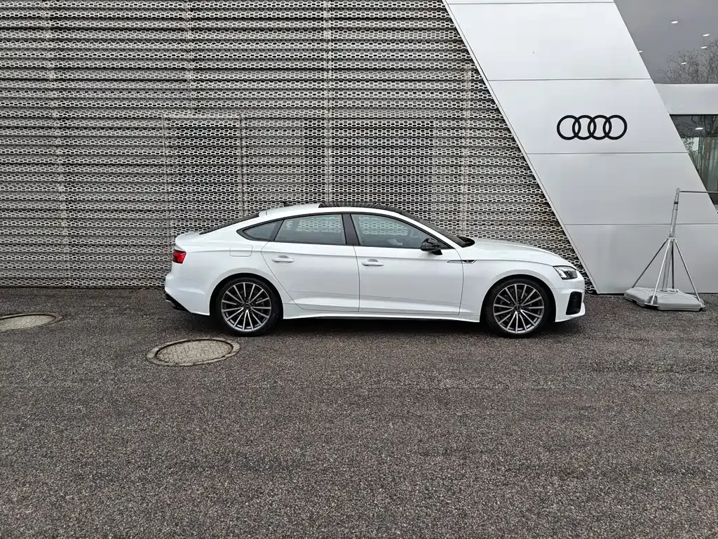 Audi A5 (Import) — фото 7