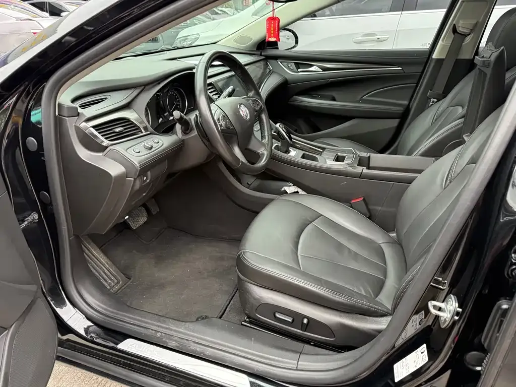 Buick LaCrosse 2022 из CN, фото 3