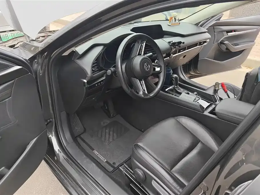 Mazda 3 Axela 2021 из CN, фото 6