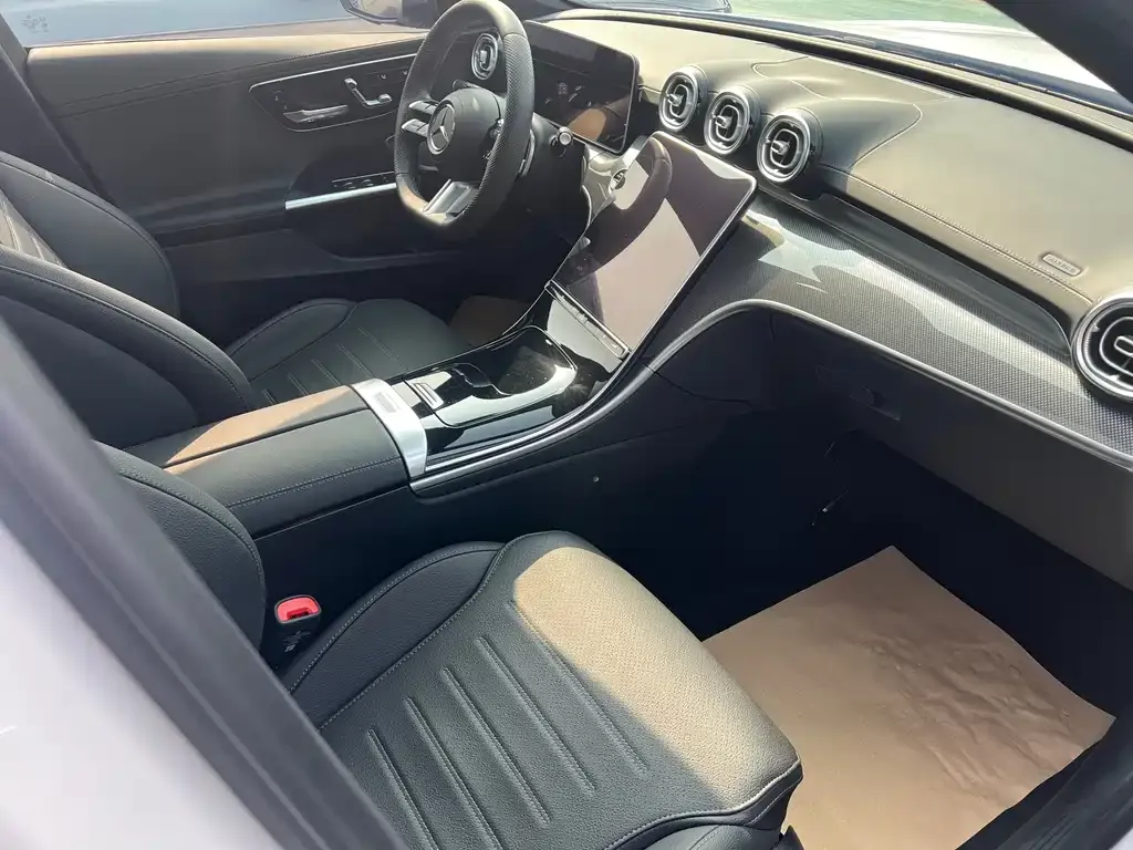 Mercedes-Benz C-Class 2024 из CN, фото 7