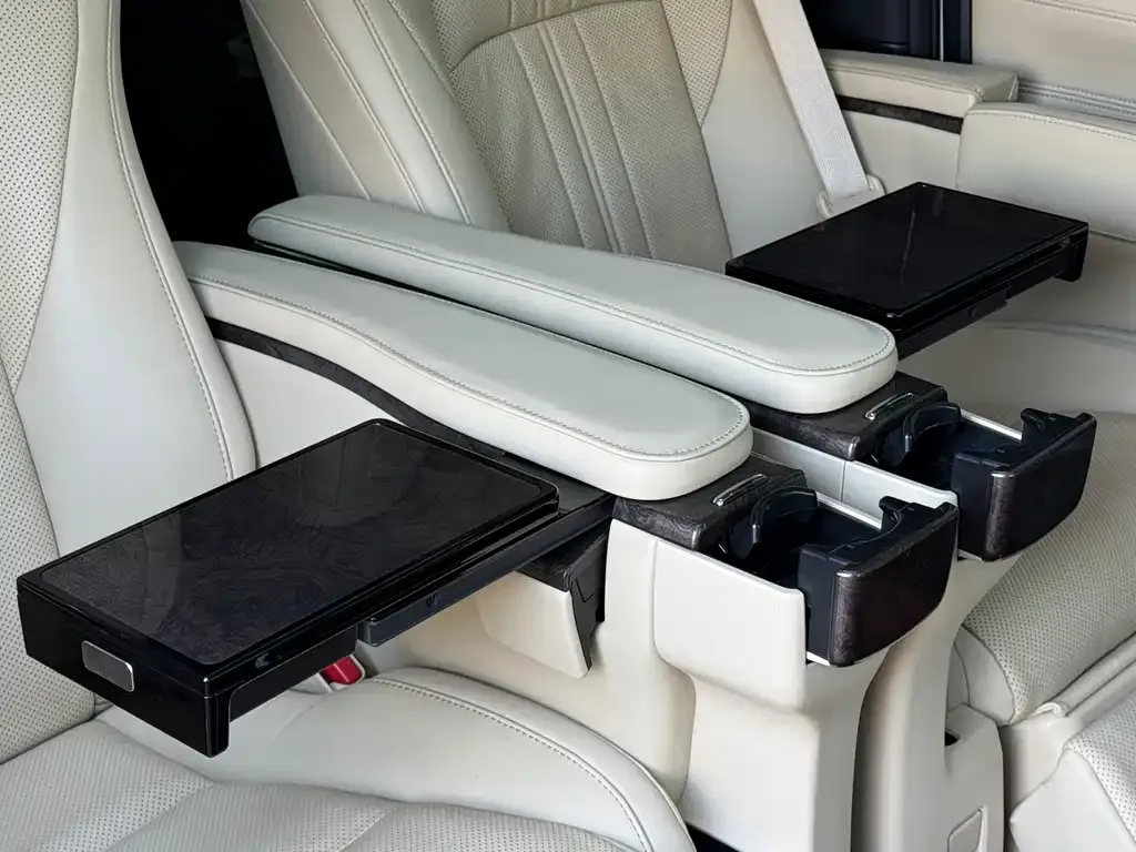 Toyota Alphard 2022 из CN, фото 3