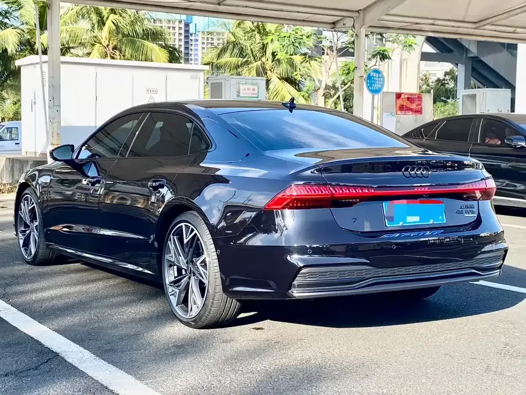 Audi A7L — фото 4