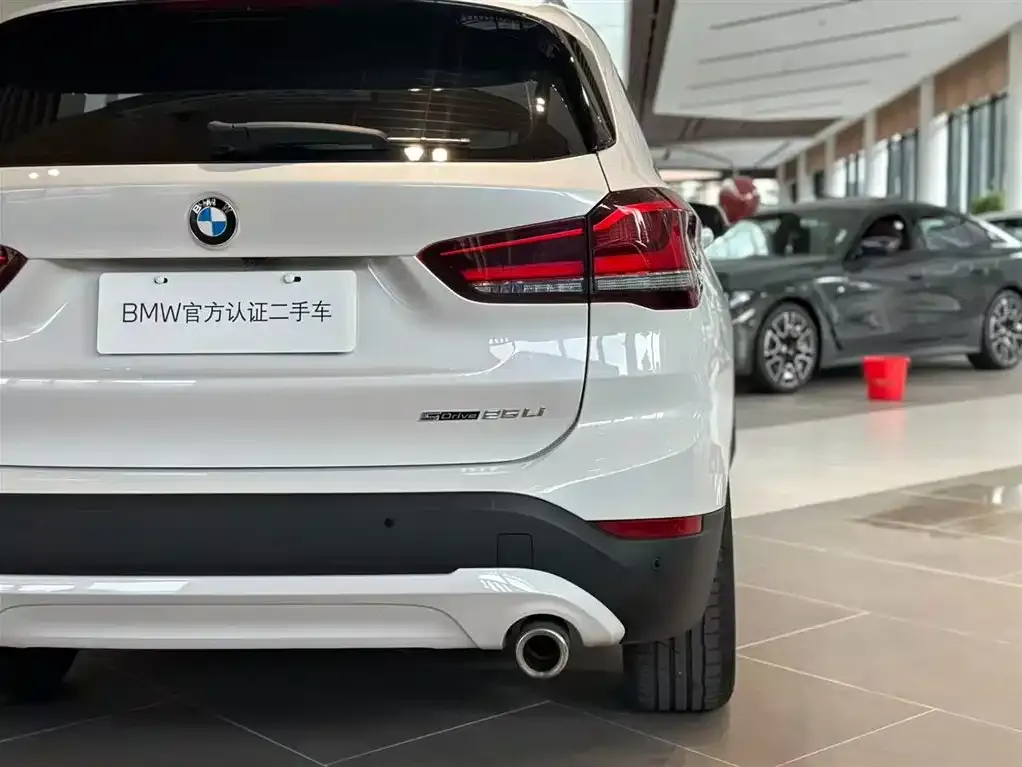 BMW X1 — фото 2