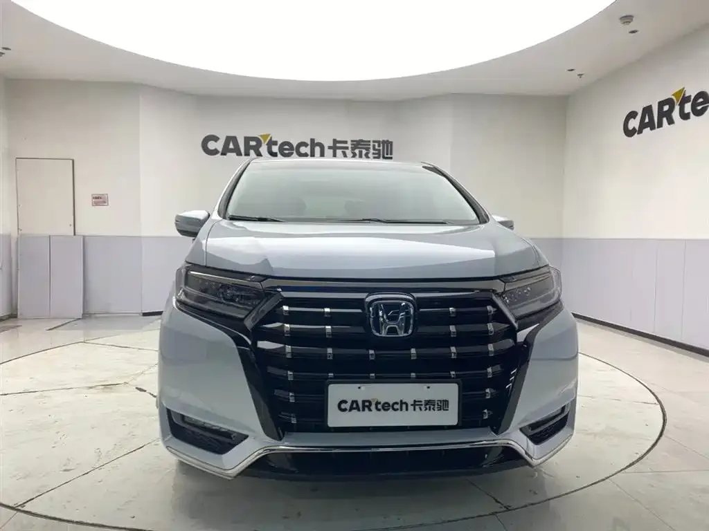 Honda Elysion 2025 из CN, фото 10