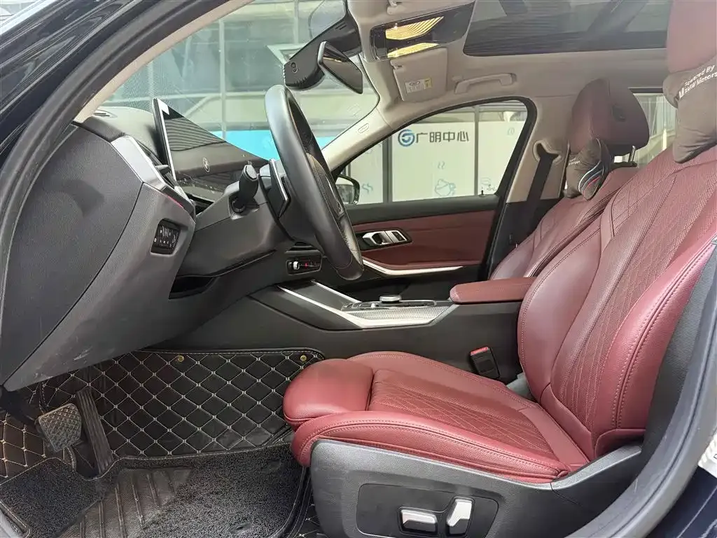 BMW 3 Series 2023 из CN, фото 8