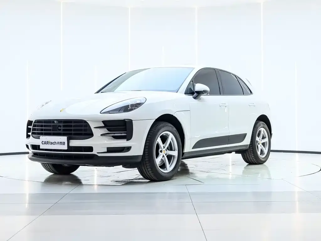 Porsche Macan — фото 1