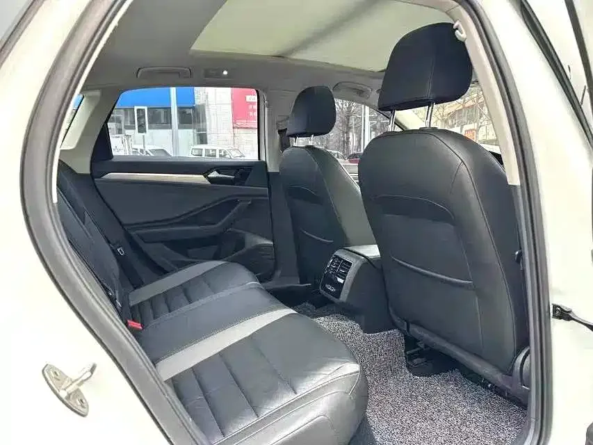 Volkswagen Sagitar 2021 из CN, фото 5