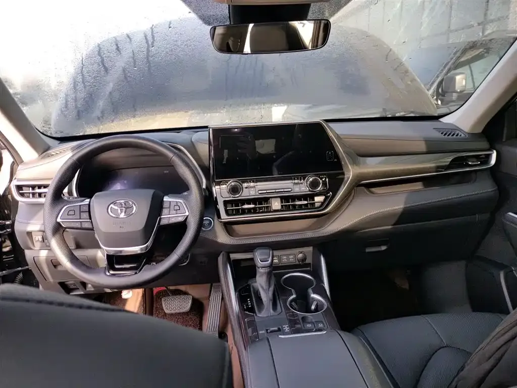 Toyota Highlander 2025 из CN, фото 7