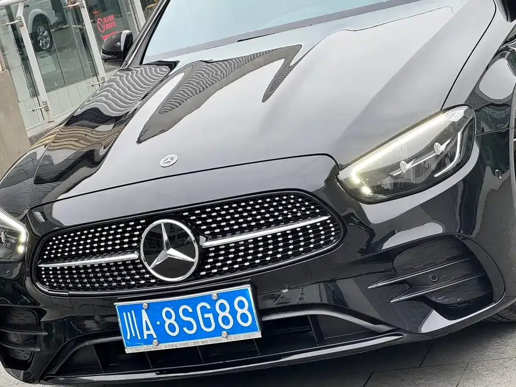 Mercedes-Benz E-Class (Import) — фото 4