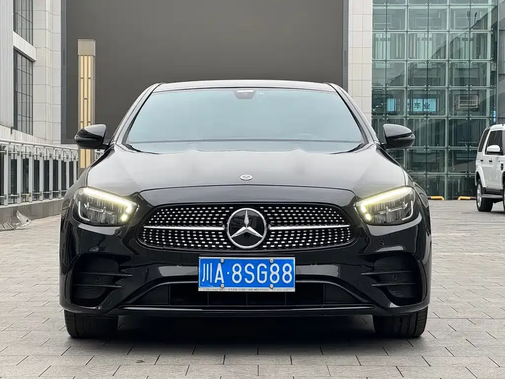 Mercedes-Benz E-Class (Import) — фото 5