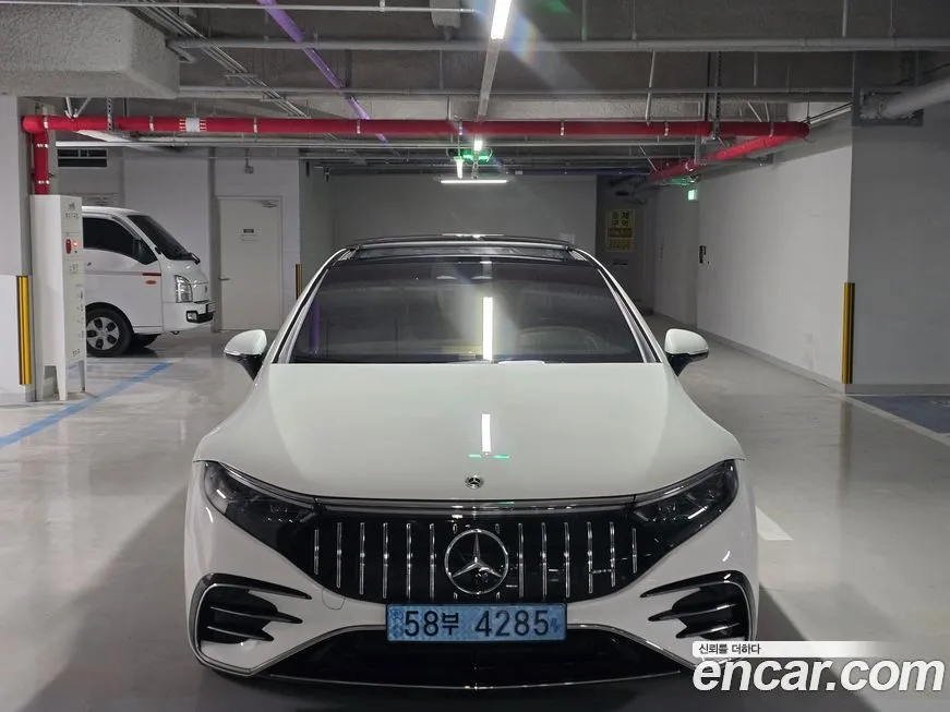 Mercedes-Benz EQS — фото 1