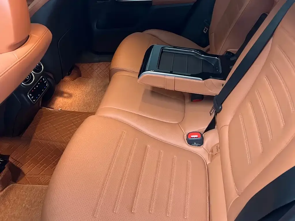 Mercedes-Benz GLC 2024 из CN, фото 4
