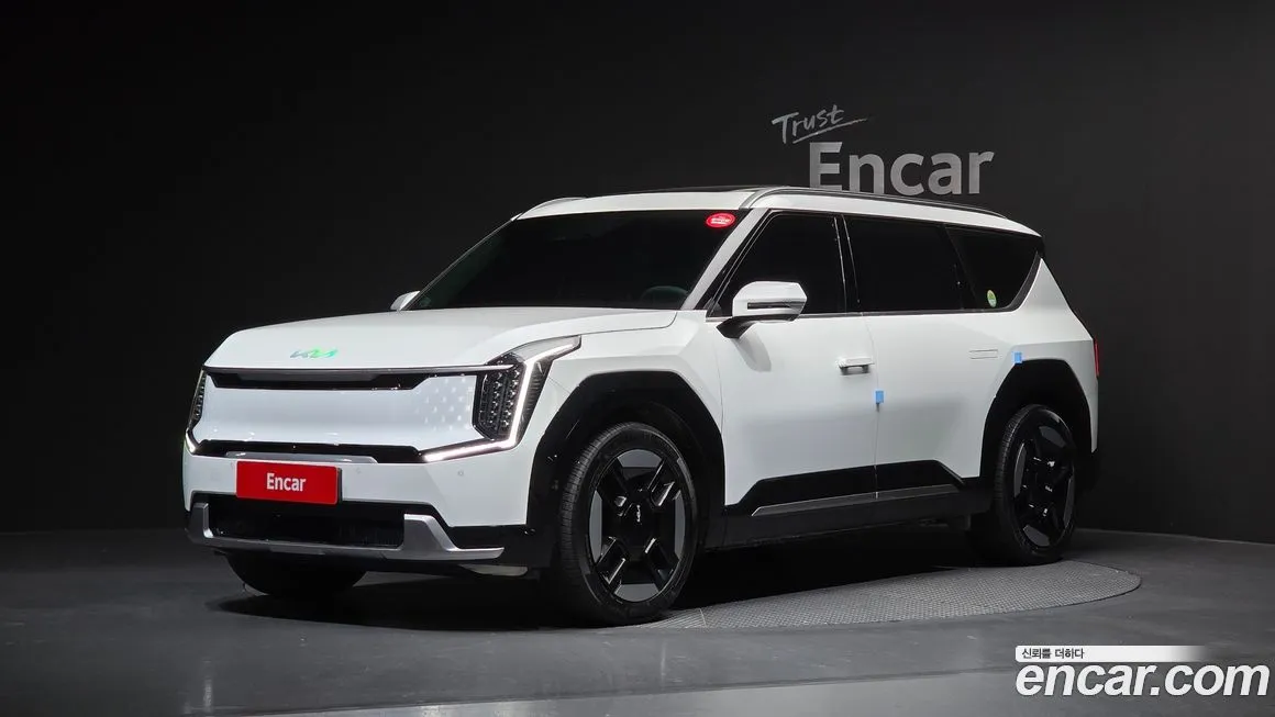 Kia EV9 2024 из KR, фото 1