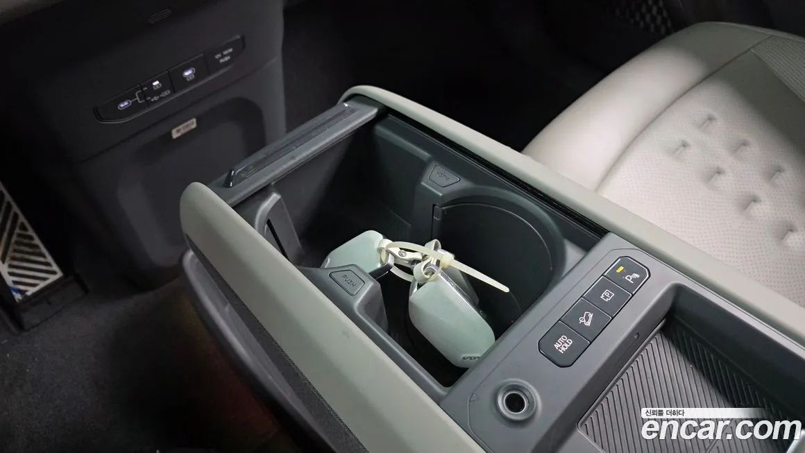Kia EV9 2024 из KR, фото 10