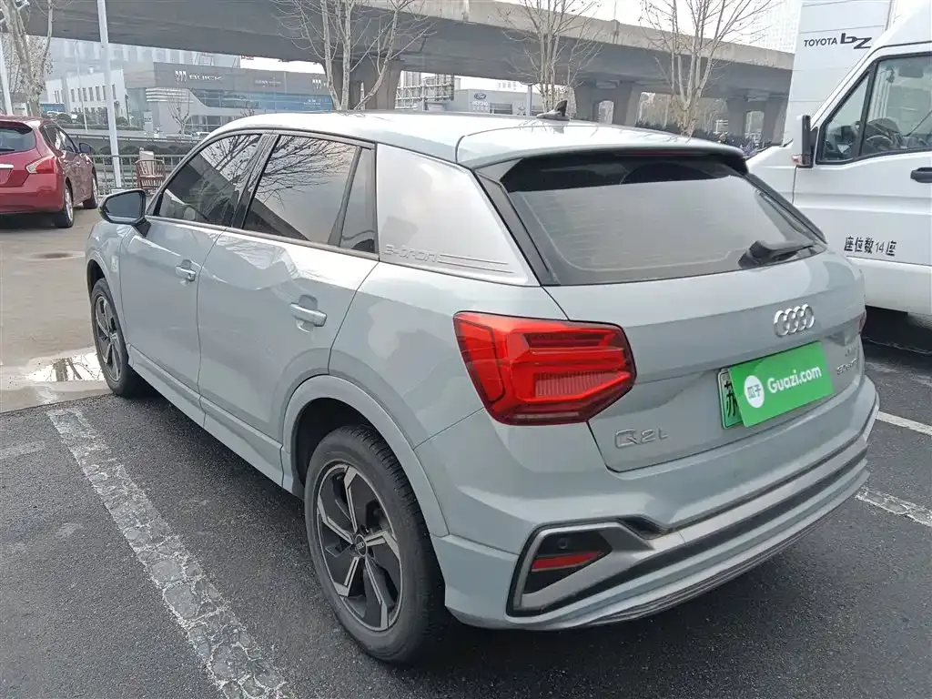 Audi Q2L e-tron 2023 из CN, фото 4