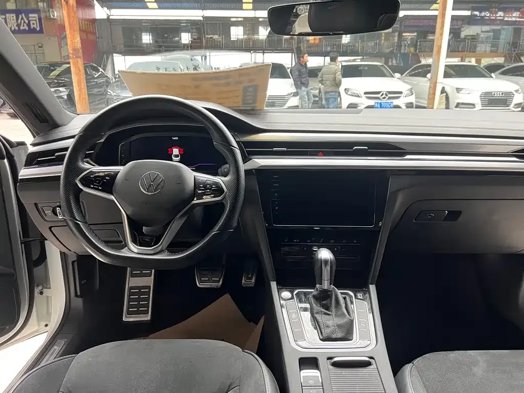 Volkswagen CC 2022 из CN, фото 9
