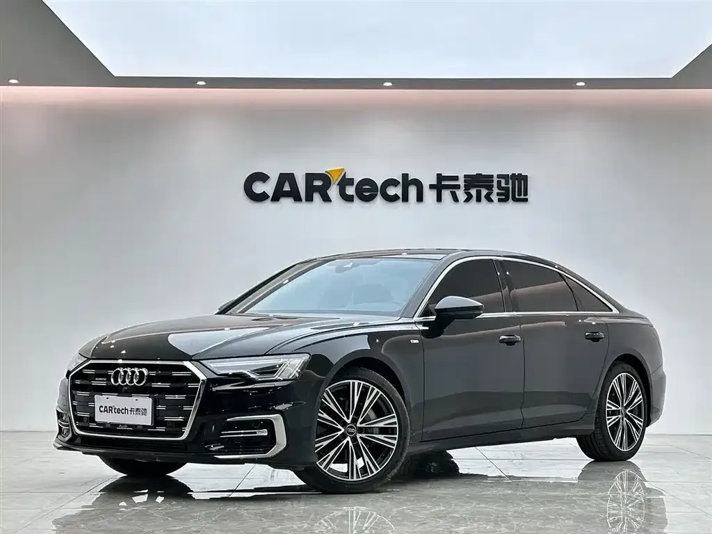 Audi A6L — фото 1