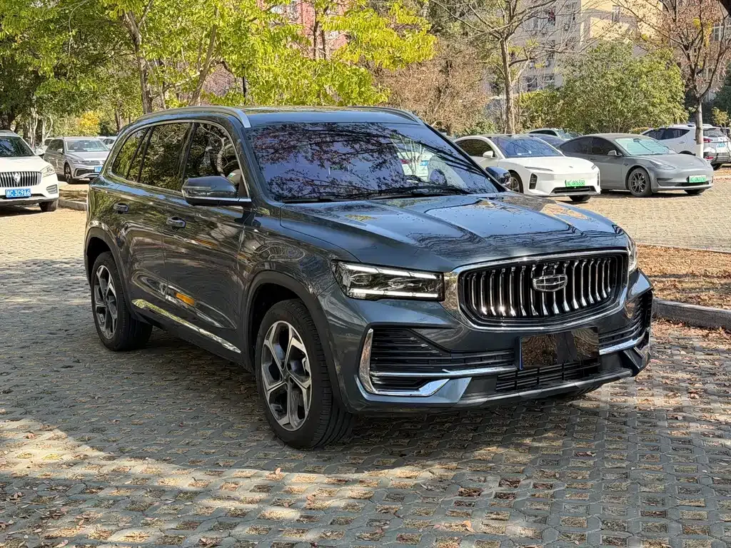 Geely Xingyue L — фото 9