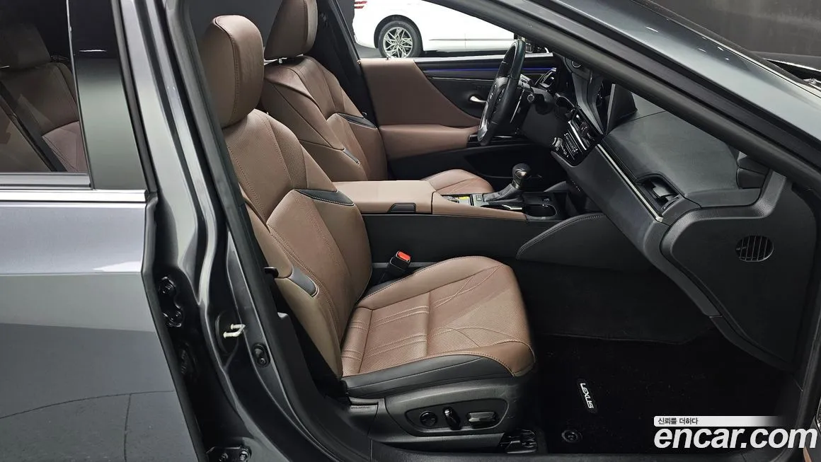 Lexus ES 2024 из KR, фото 9