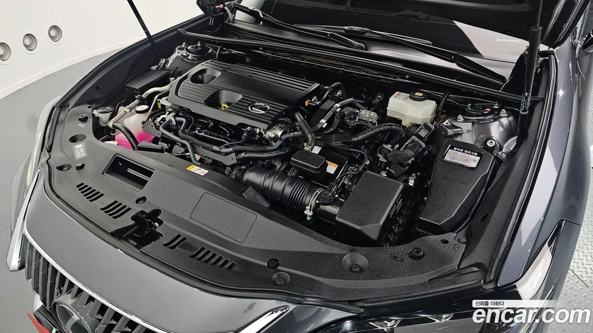 Lexus ES 2024 из KR, фото 2