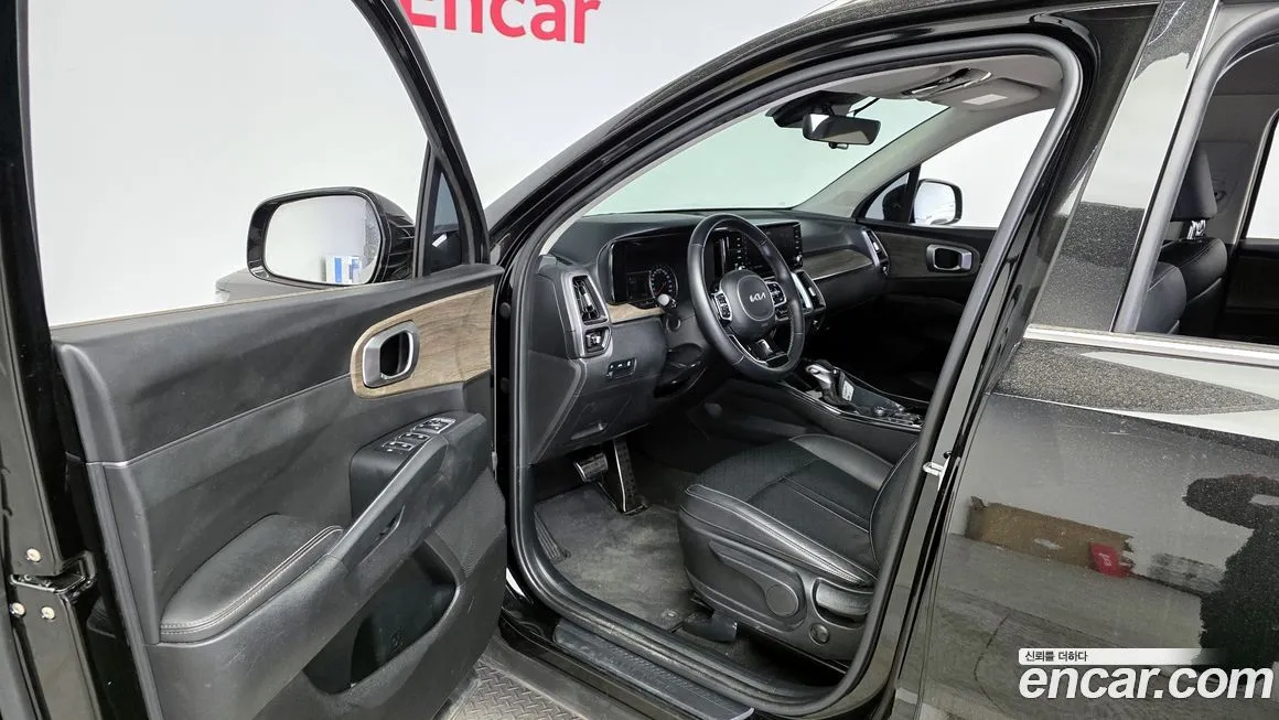 Kia Sorento — фото 10
