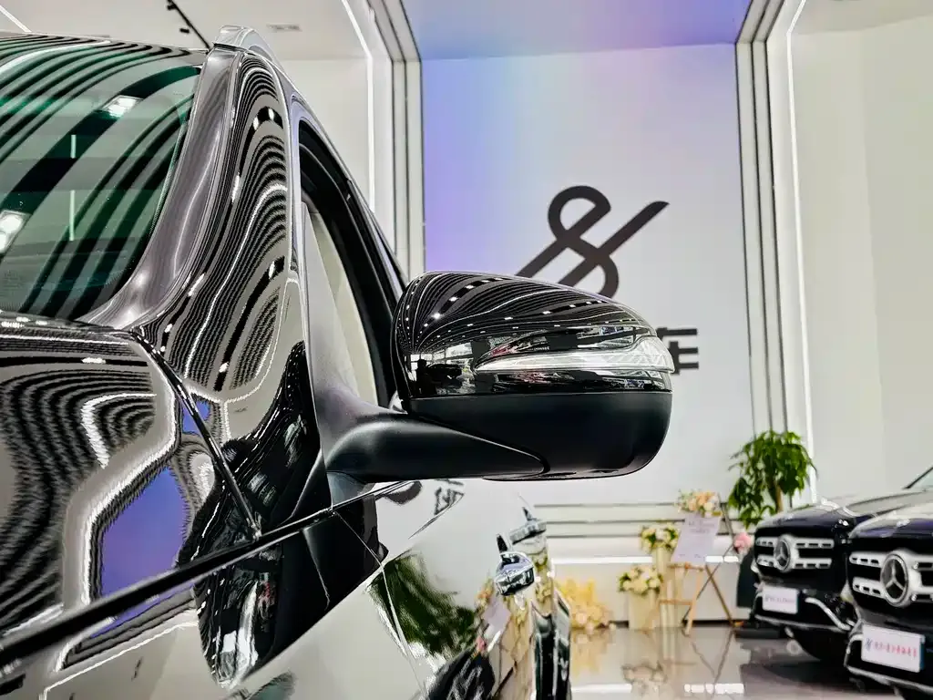 Mercedes-Benz GLS — фото 4