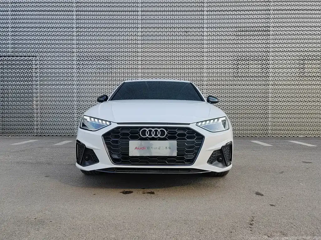 Audi A4L 2023 из CN, фото 8
