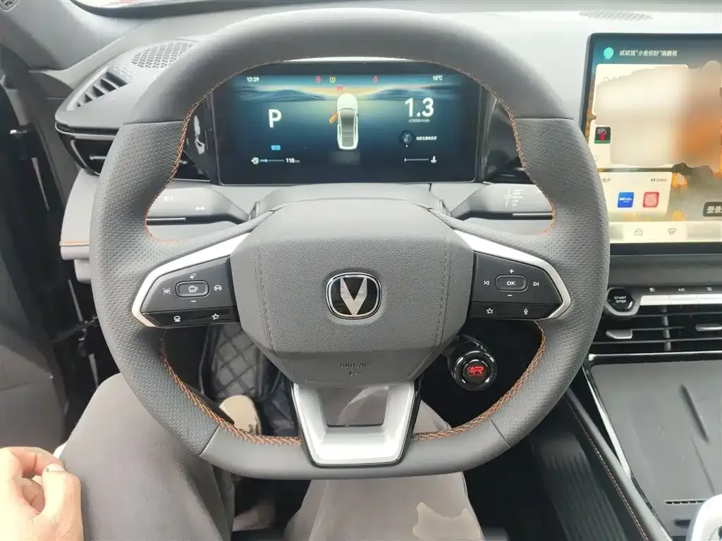 Changan UNI-V 2026 из CN, фото 10