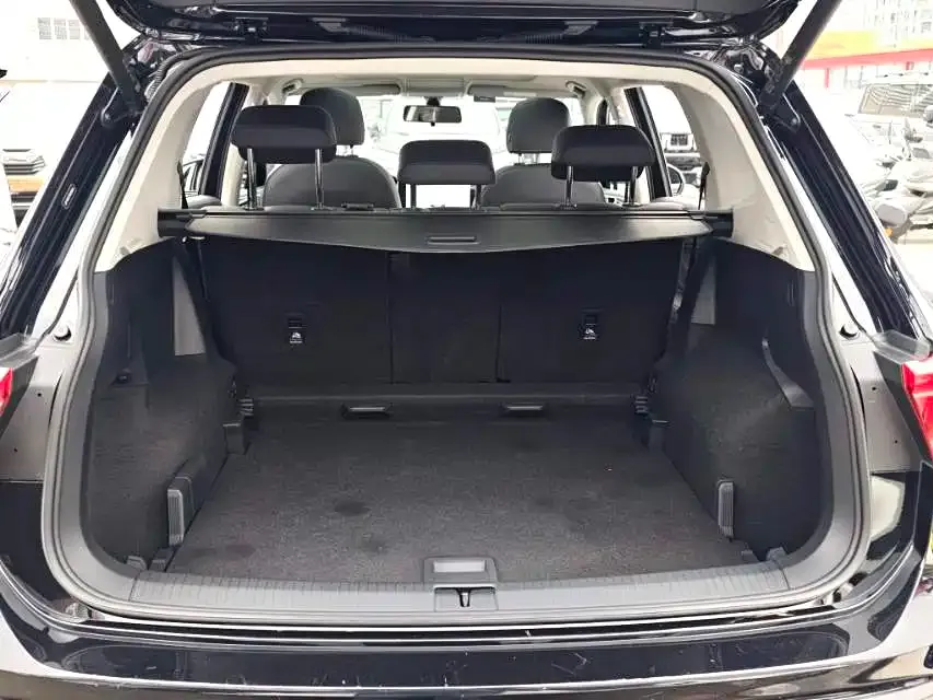 Volkswagen Tiguan L 2021 из CN, фото 7