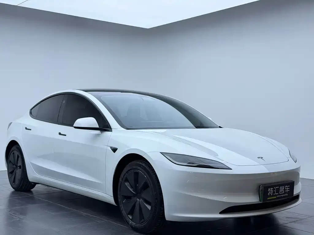 Tesla Model 3 2024 из CN, фото 3