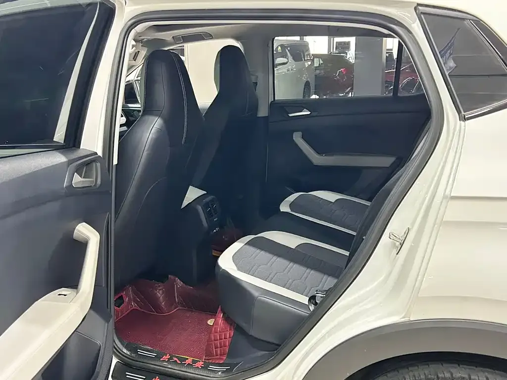 Volkswagen Tharu 2025 из CN, фото 9
