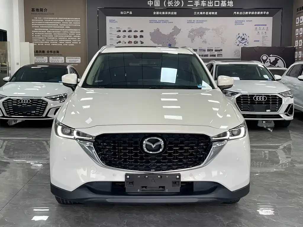 Mazda CX-5 2022 из CN, фото 2