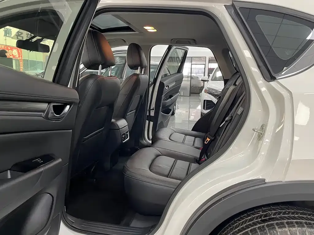 Mazda CX-5 2022 из CN, фото 6