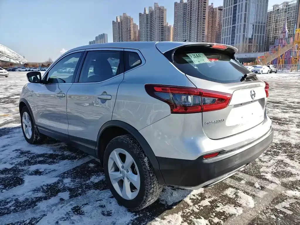 Nissan Qashqai 2021 из CN, фото 4