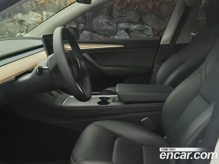 Tesla Model Y 2024 из KR, фото 10