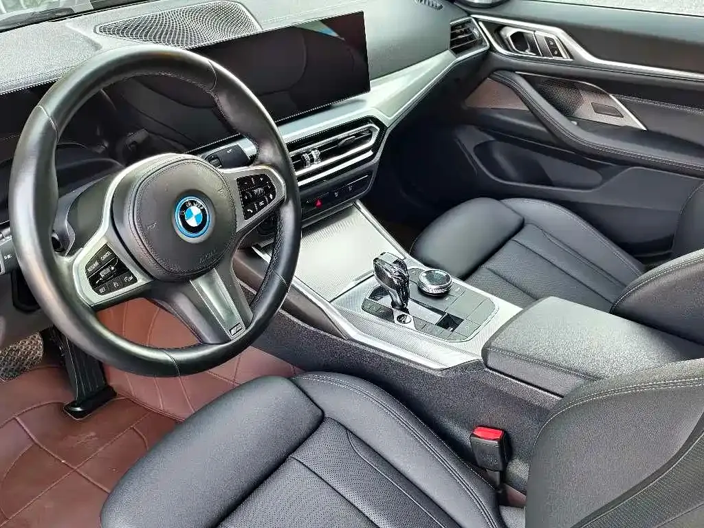 BMW i4 2023 из CN, фото 4
