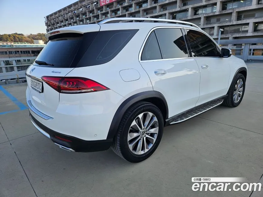 Mercedes-Benz GLE-Class 2023 из KR, фото 3