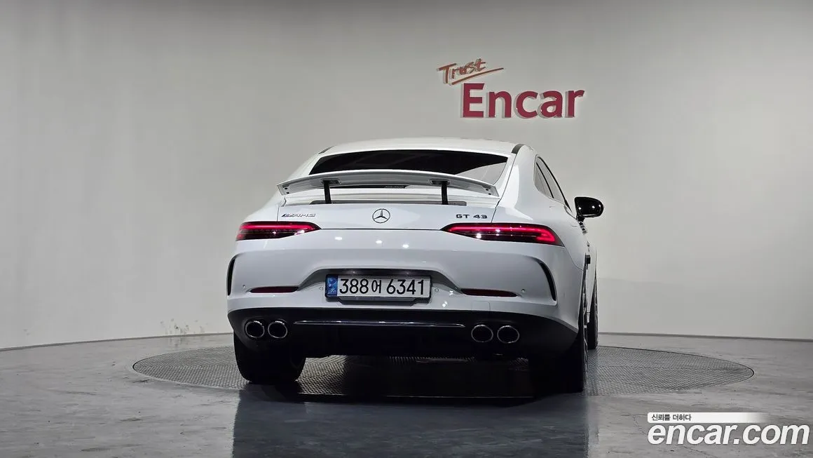 Mercedes-Benz AMG GT — фото 6